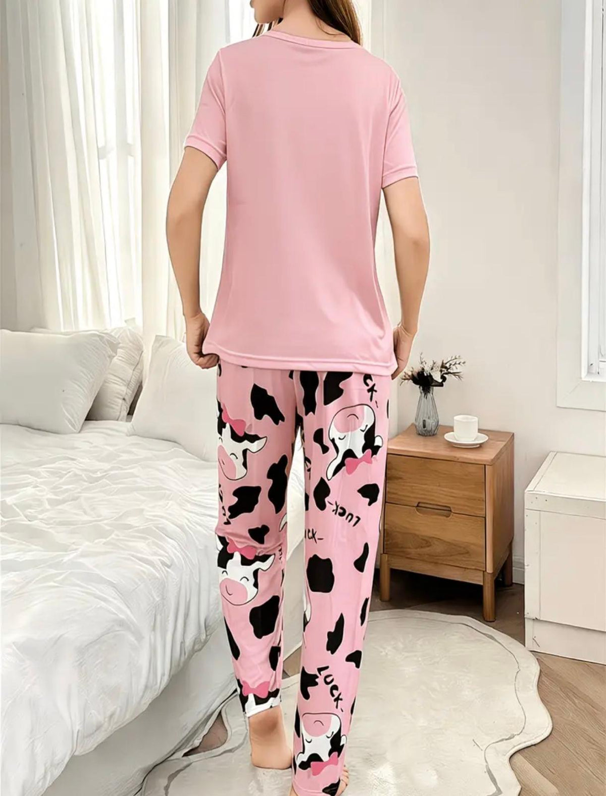 Pijama Pink Cow – Tierna, Divertida y Súper Cómoda
