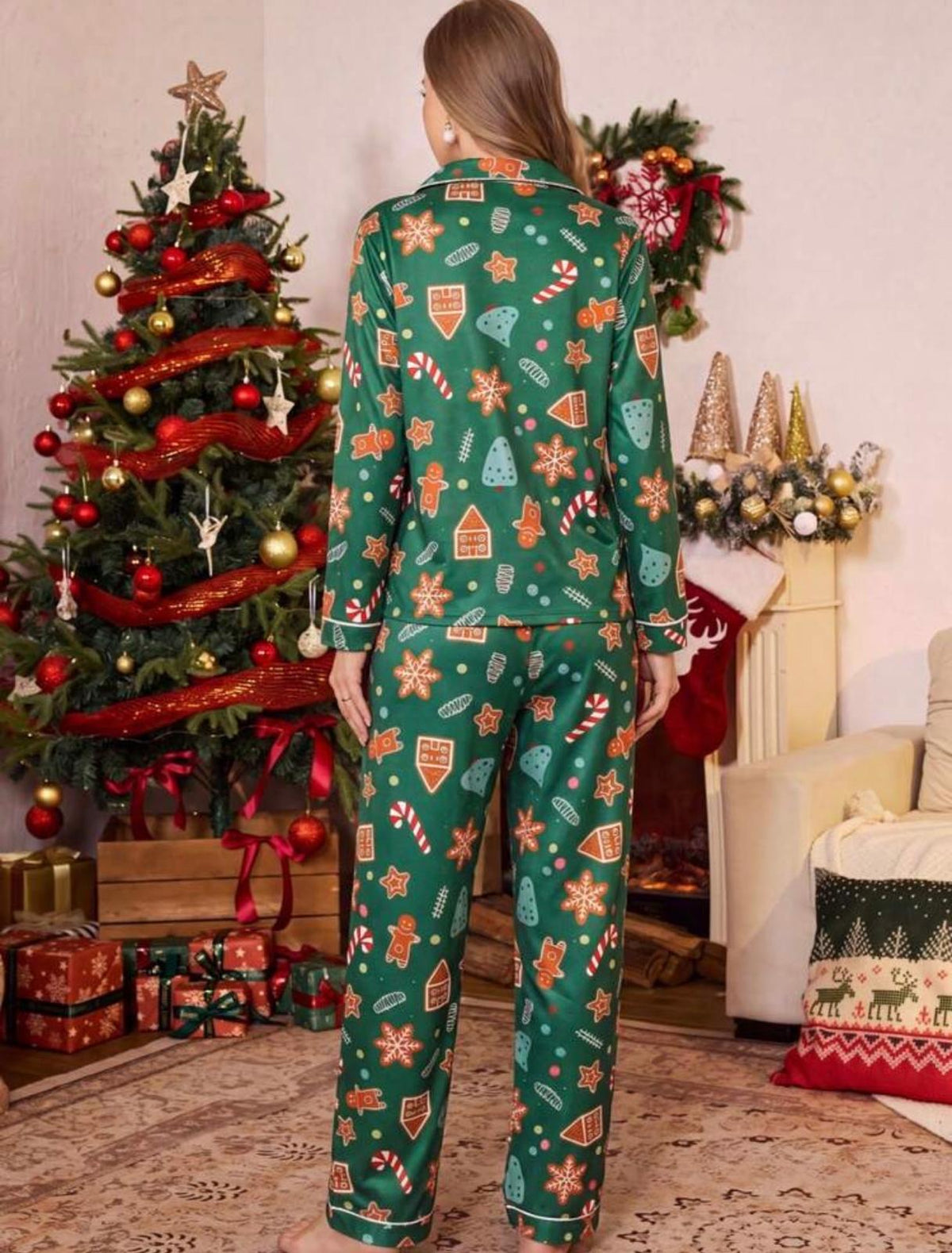 Pijama Navideña Gingerbread Verde – Clásica, Alegre y Acogedora