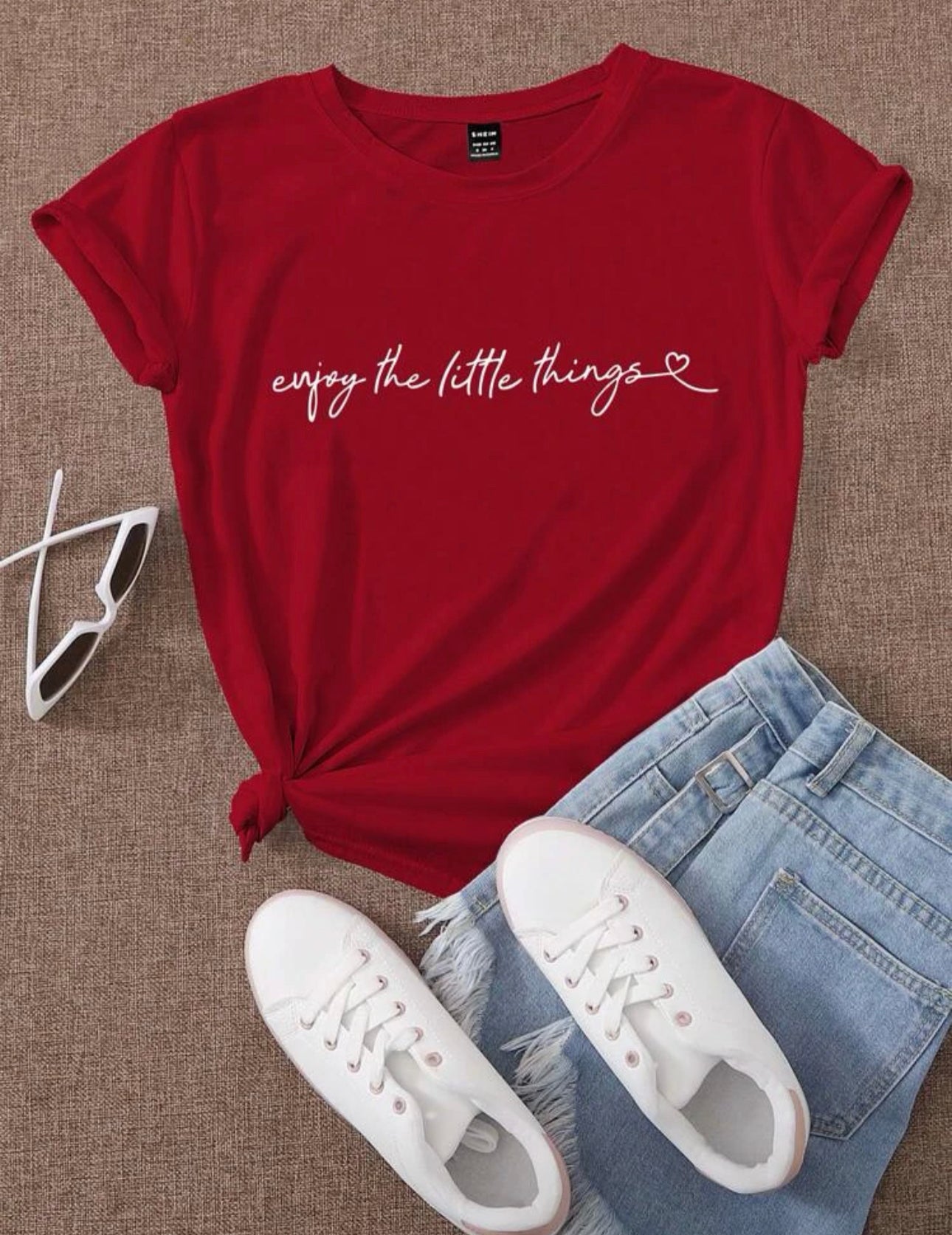 T-SHIRT: ENJOY THE LITTLE THINGS