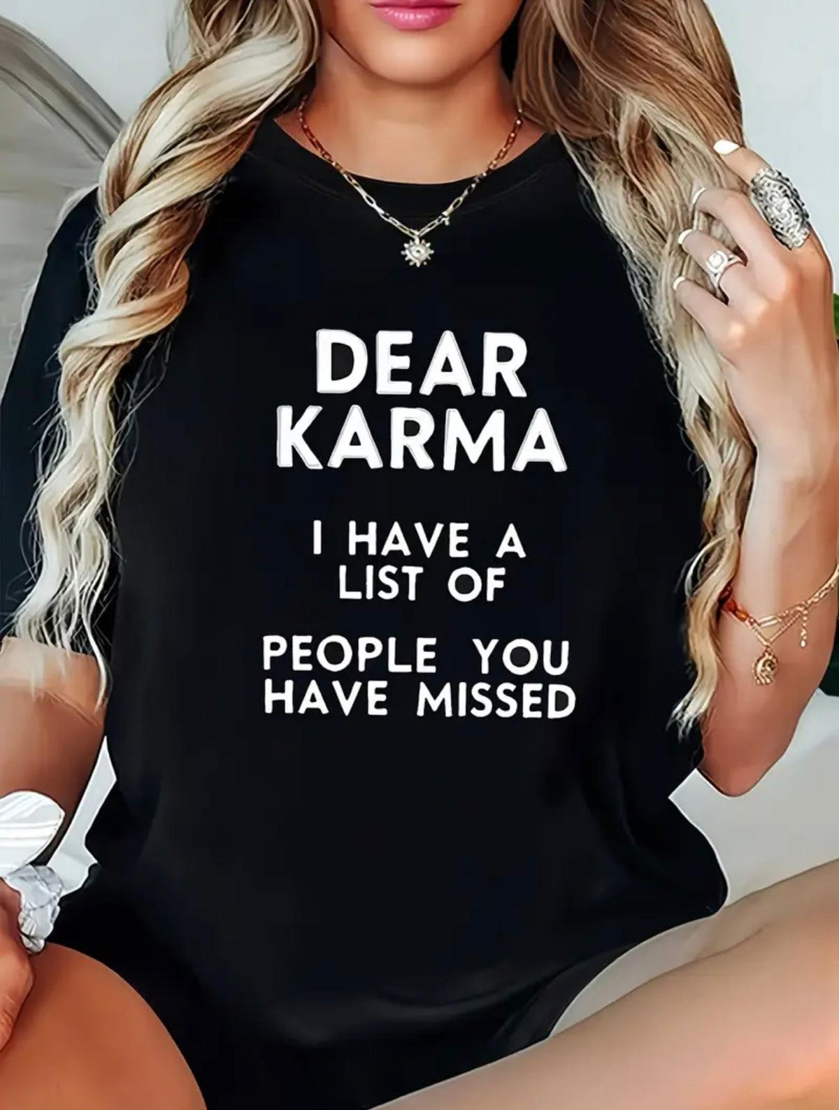 Camiseta "Dear Karma"