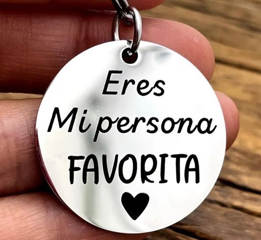 Llavero “Eres Mi Persona Favorita” – Un Detalle Pequeño con un Gran Significado