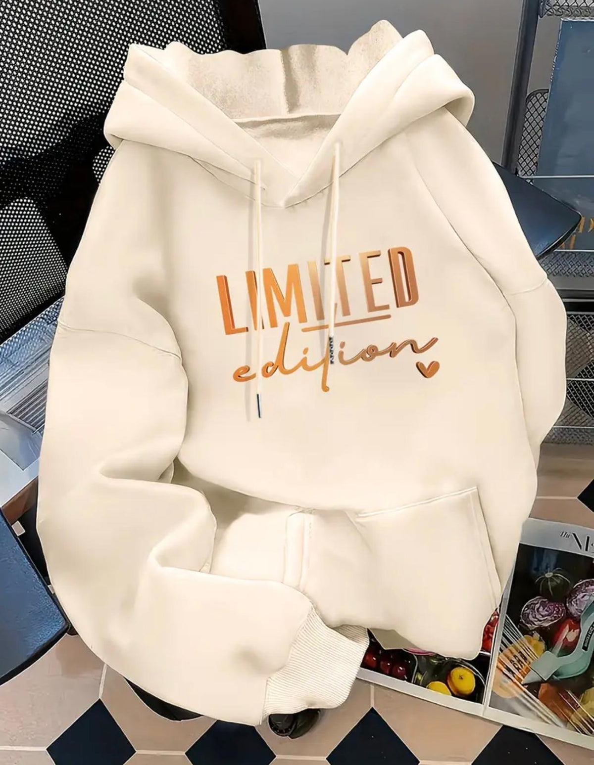 Hoodie “Limited Edition” – Cómodo, Moderno y con Mucho Estilo