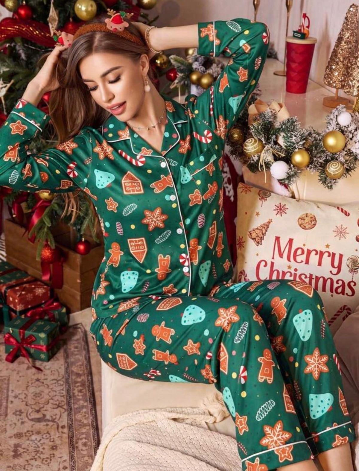 Pijama Navideña Gingerbread Verde – Clásica, Alegre y Acogedora
