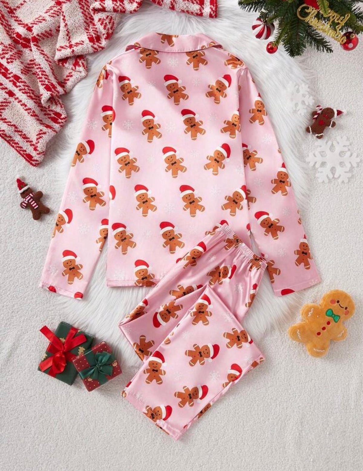 Pijama Navideña Gingerbread Rosa – Dulce, Tierna y Perfecta para Regalar