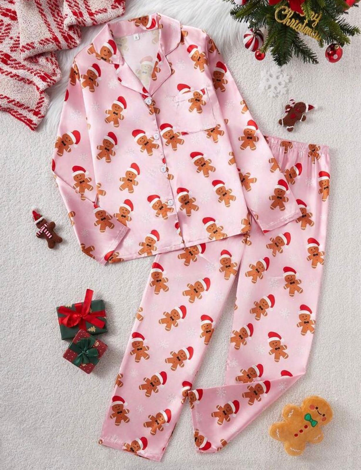 Pijama Navideña Gingerbread Rosa – Dulce, Tierna y Perfecta para Regalar